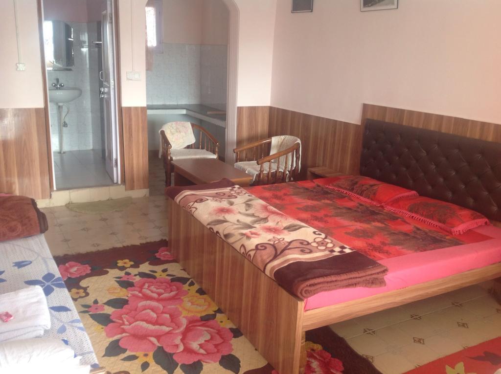 Hotel Ekant Lodge McLeod Ganj Rom bilde